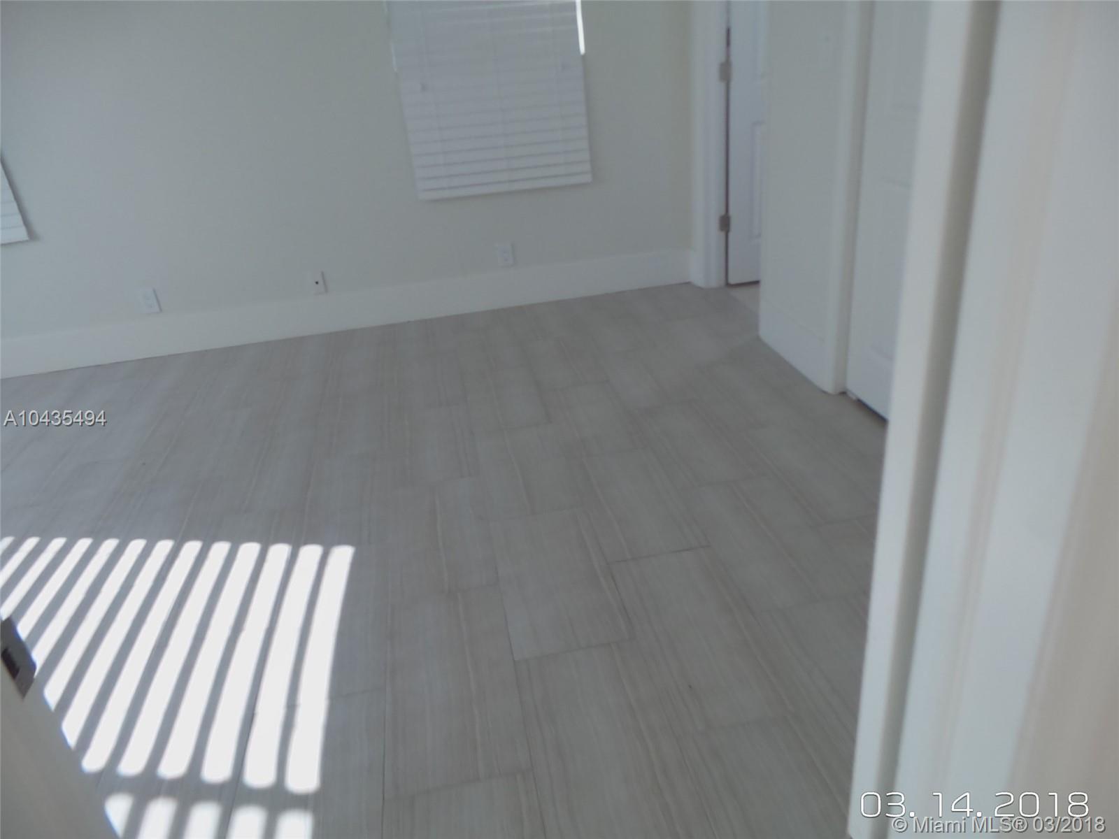 126 Orchard Ridge Lane Boca Raton, FL 33431 - Photo 23 of 32
