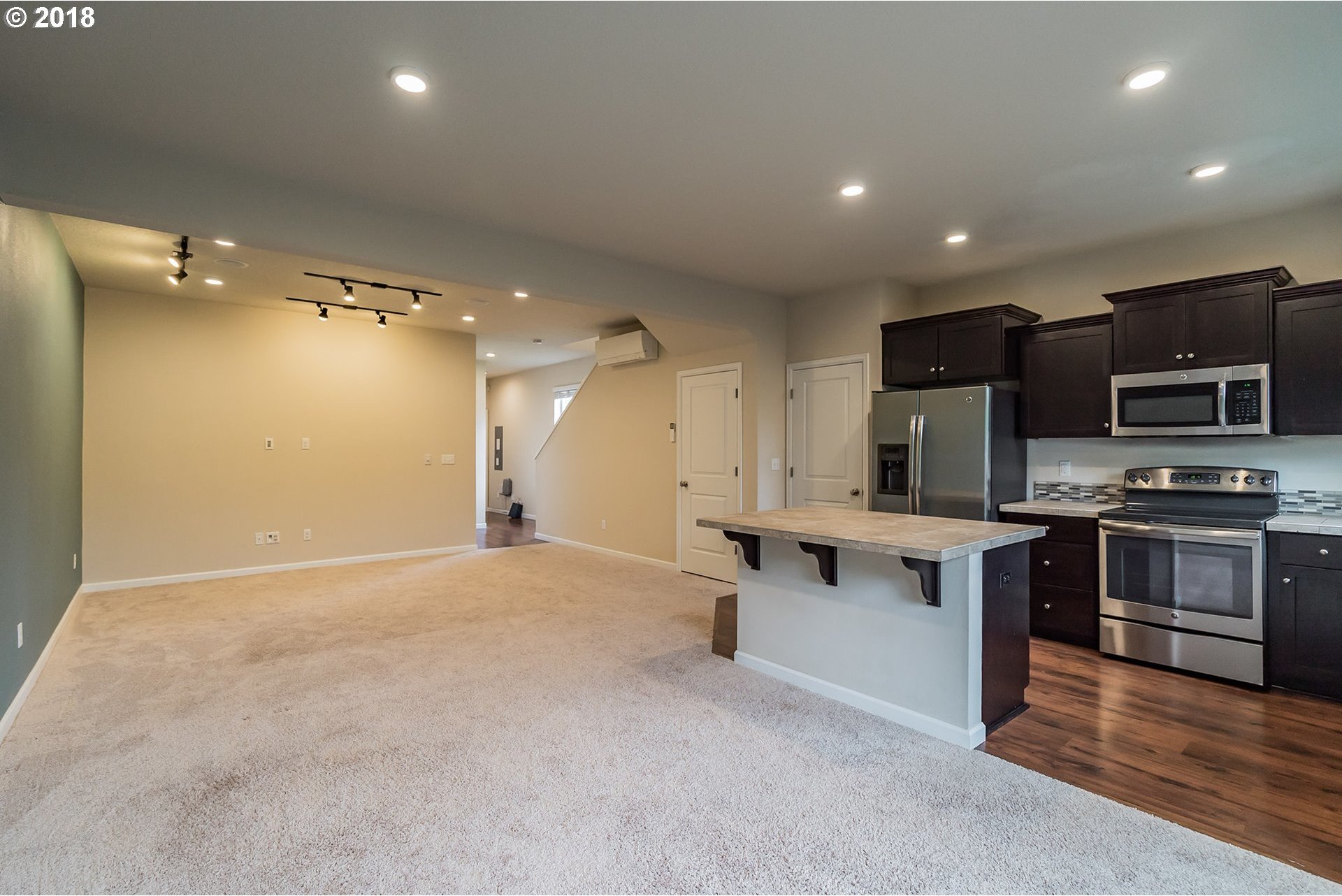 17204 Southwest 119th Place Portland, OR 97224 - Photo 15 of 30