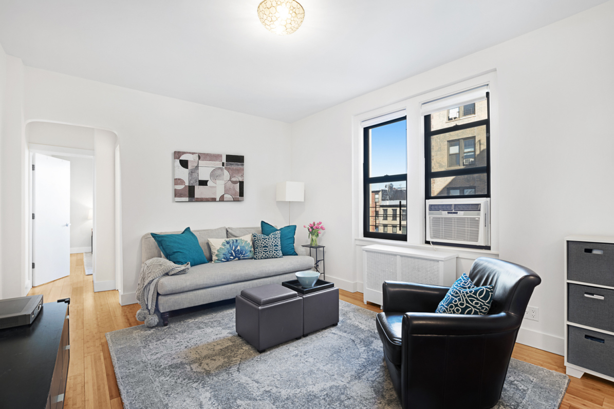 225 Lincoln Place, Unit 4A Brooklyn, NY 11217 - Photo 1 of 7