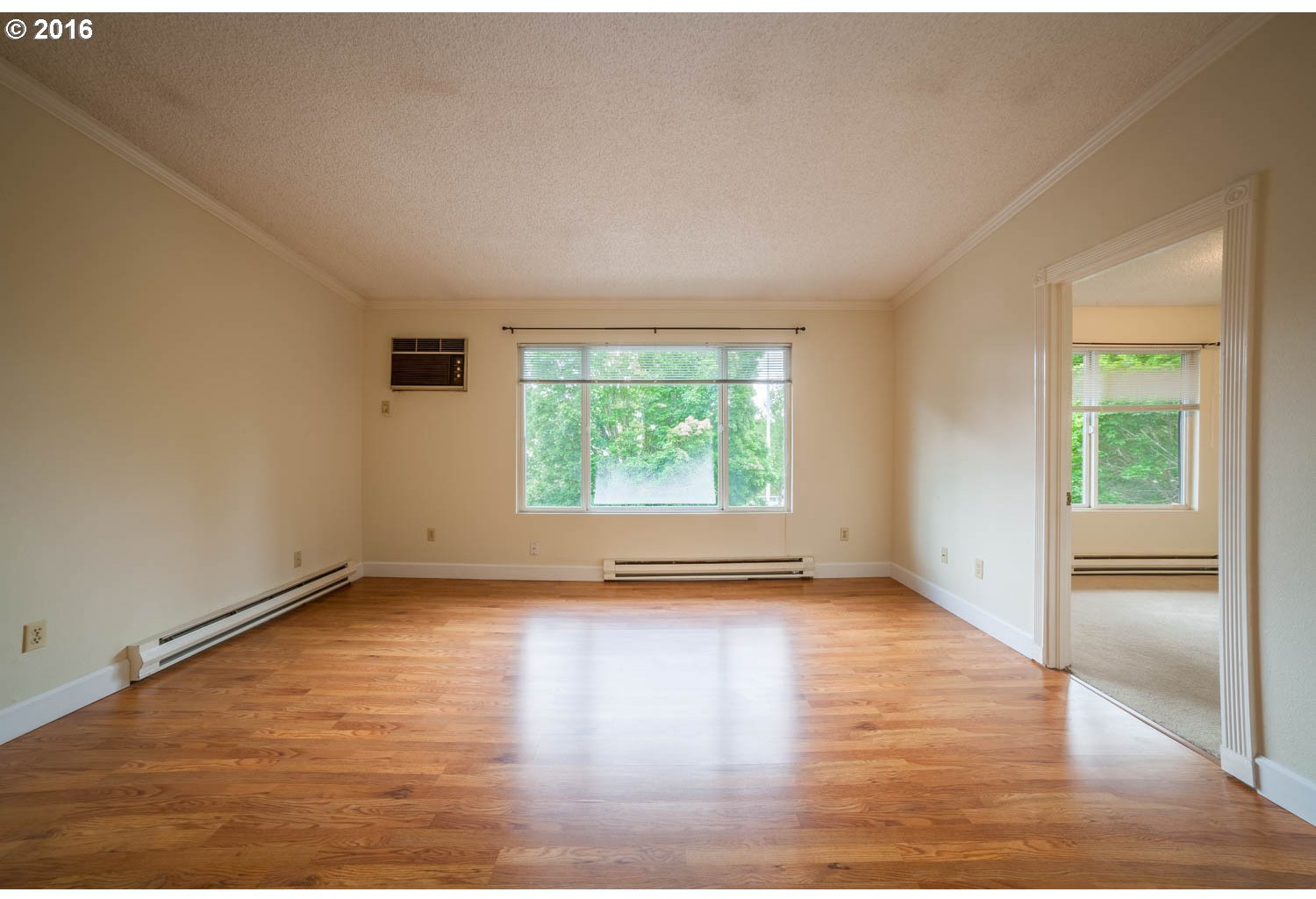 1727 Northeast Multnomah Street, Unit 12 Portland, OR 97232 - Photo 5 of 19