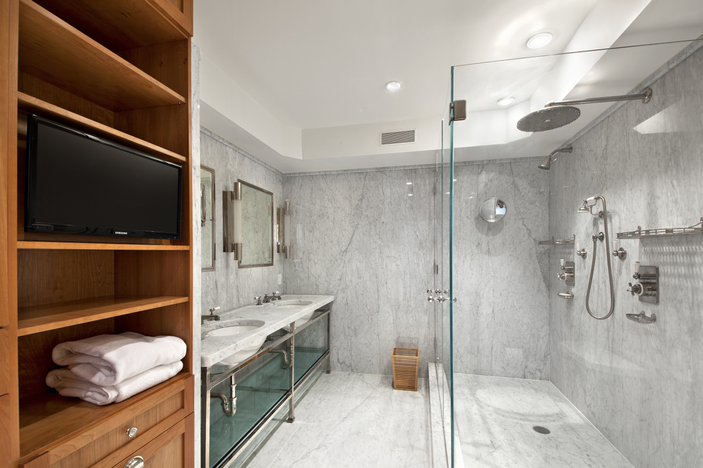 35 East 63rd Street, Unit 4B Manhattan, NY 10065 - Photo 7 of 8