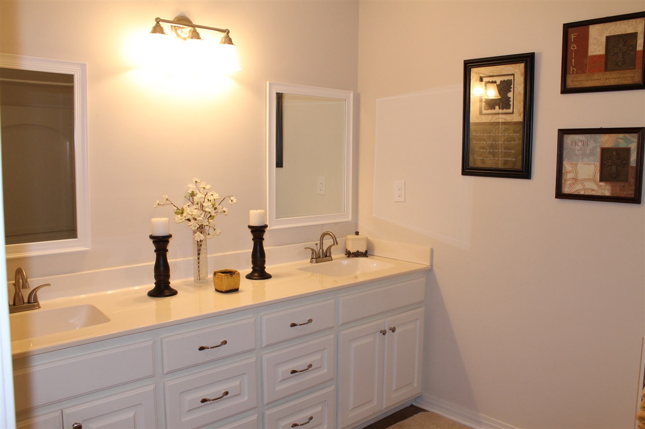 230 Robinson Road Counce, TN 38326 - Photo 12 of 17 Gallery Image 12