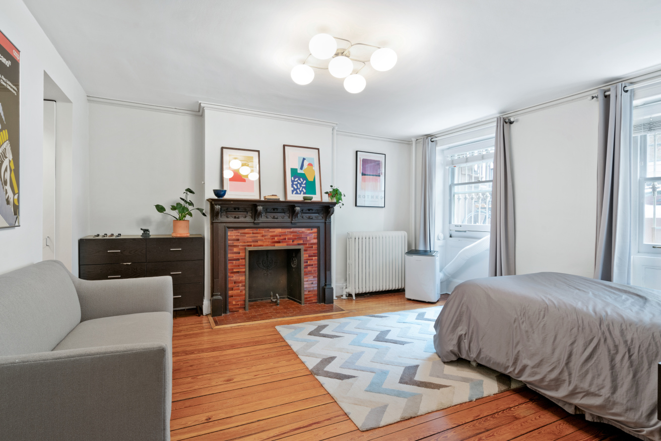 247 Clinton Street, Unit 1 Brooklyn, NY 11201 - Photo 4 of 9