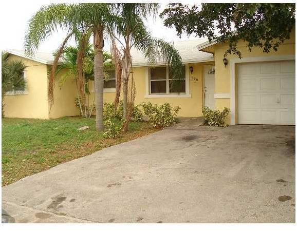 620 Northwest 3rd Way Deerfield Beach, FL 33441 - Photo 1 of 23