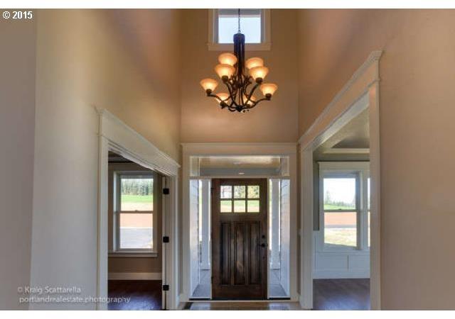 13188 Southwest Whitmore Road Hillsboro, OR 97123 - Photo 3 of 16