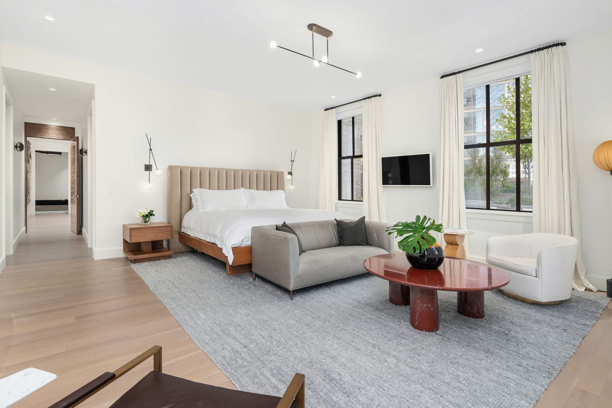 100 Barclay Street, Unit 19D Manhattan, NY 10007 - Photo 13 of 31