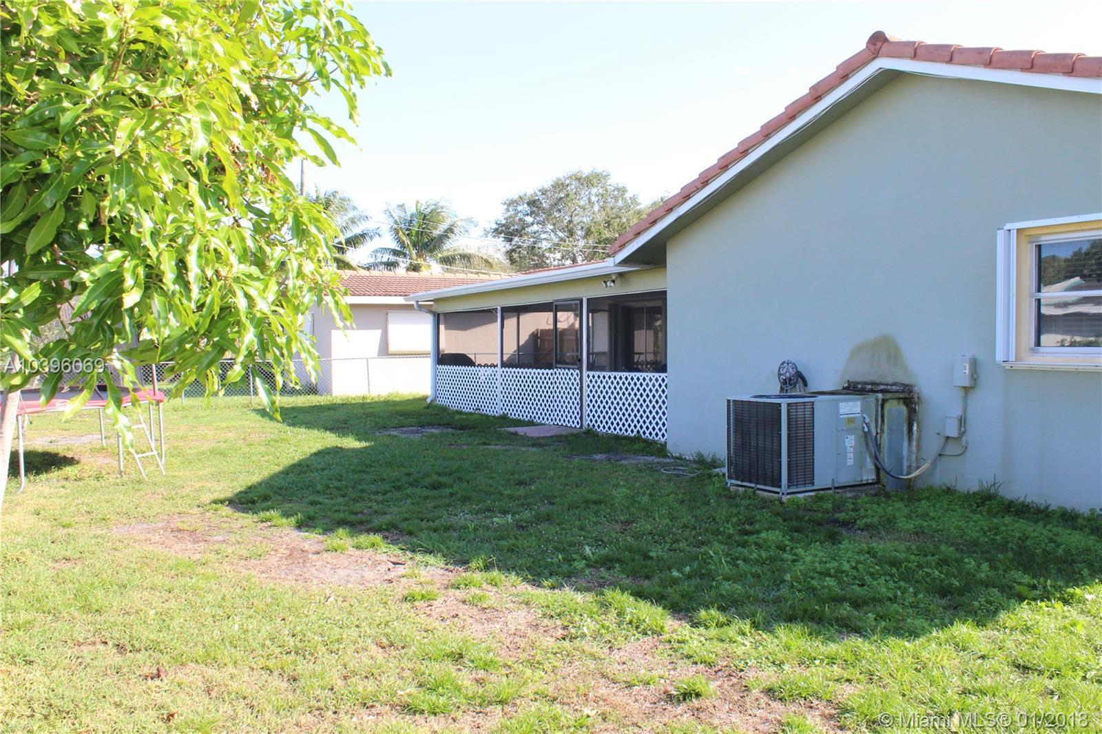 461 Northeast 42nd Street Boca Raton, FL 33431 - Photo 29 of 34 Gallery Image 29