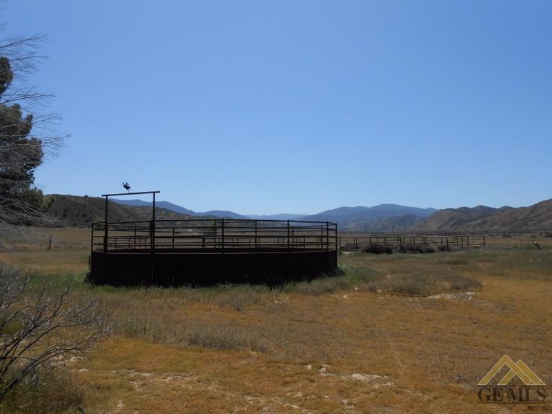 2400 Santa Barbara Canyon Road Maricopa, CA 93252 - Photo 6 of 20 Gallery Image 6