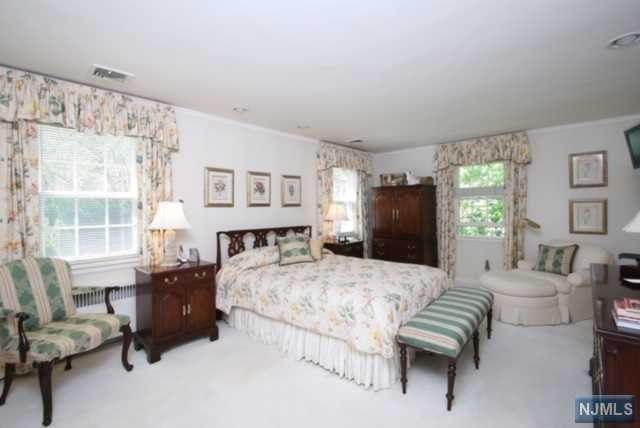 51 Dryden Road Montclair, NJ 07043 - Photo 13 of 24