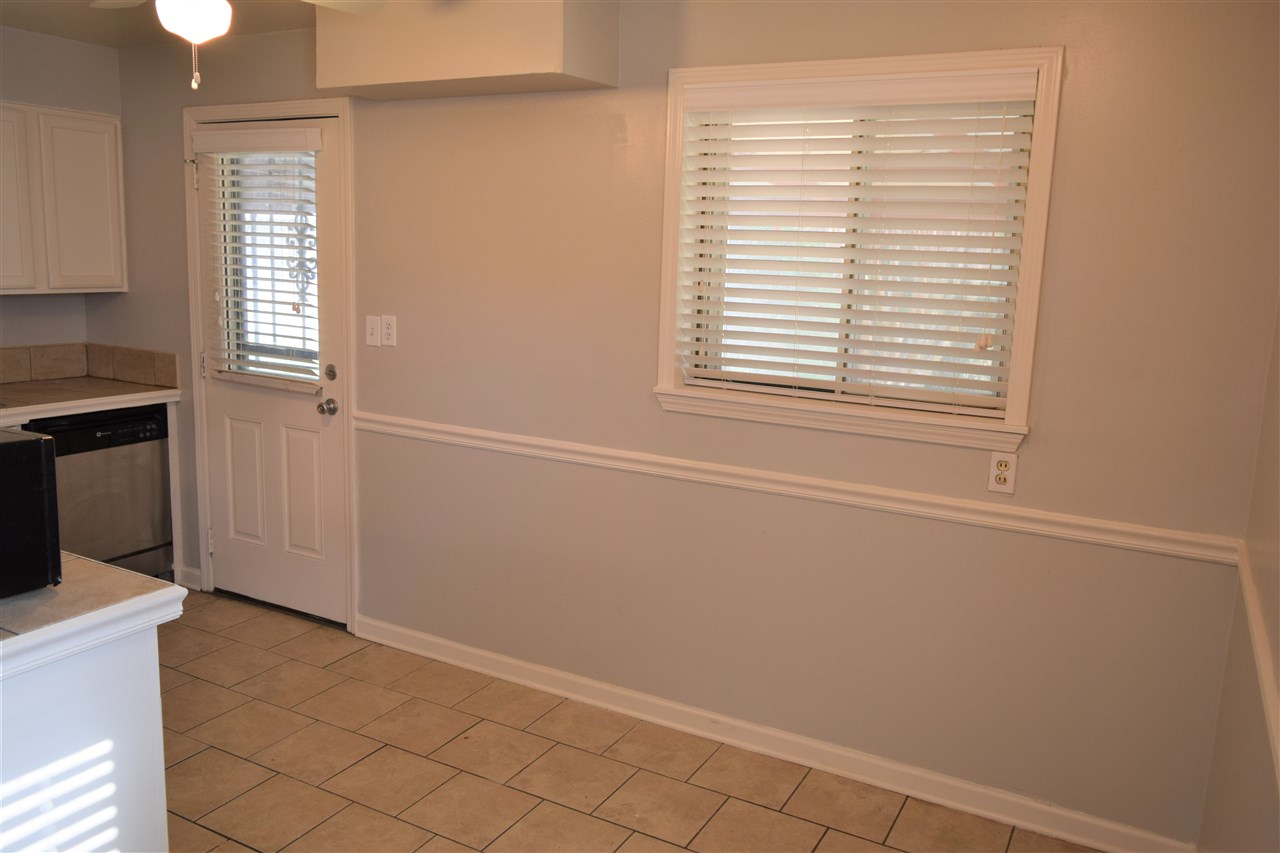 1050 Wilmore Road Memphis, TN 38117 - Photo 9 of 13 Gallery Image 9