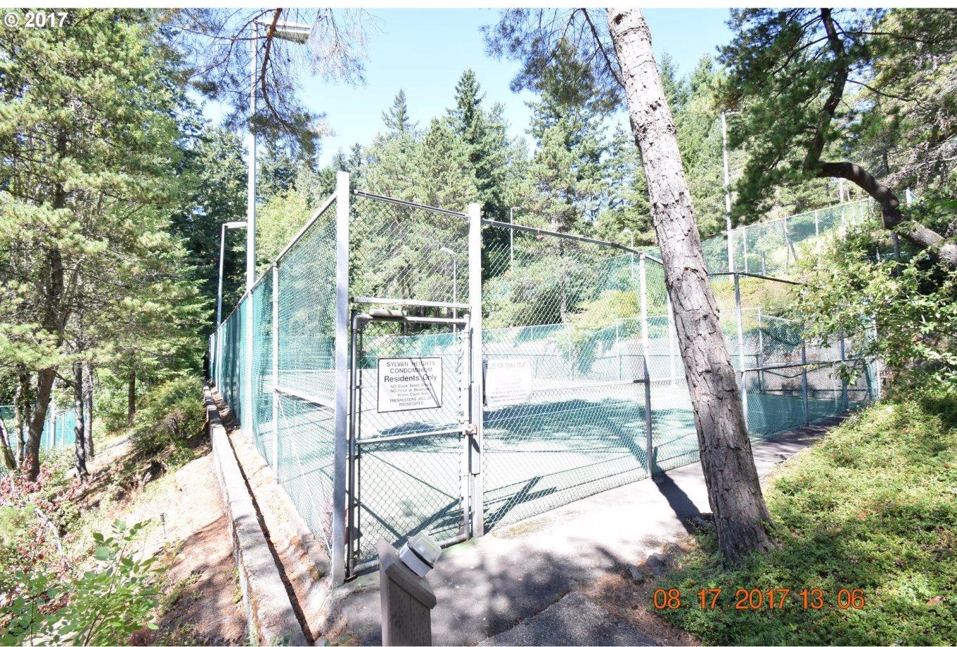 7726 Southwest Barnes Road, Unit C Portland, OR 97225 - Photo 20 of 22 Gallery Image 20