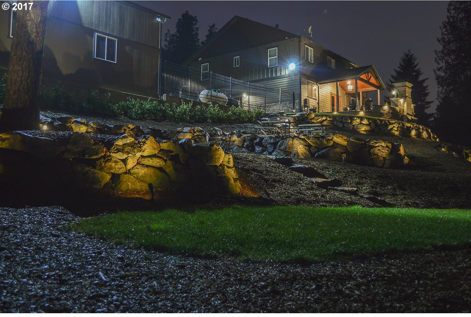 6071 Southwest Prosperity Park Road Tualatin, OR 97062 - Photo 21 of 31 Gallery Image 21