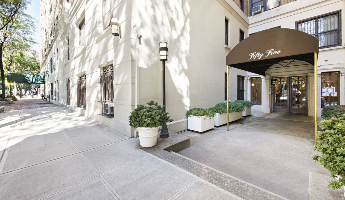 55 West 95th Street, Unit O5 Manhattan, NY 10025 - Photo 8 of 10