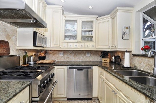 $965,000 | 278 East Wilson Street, Costa Mesa, CA 92627