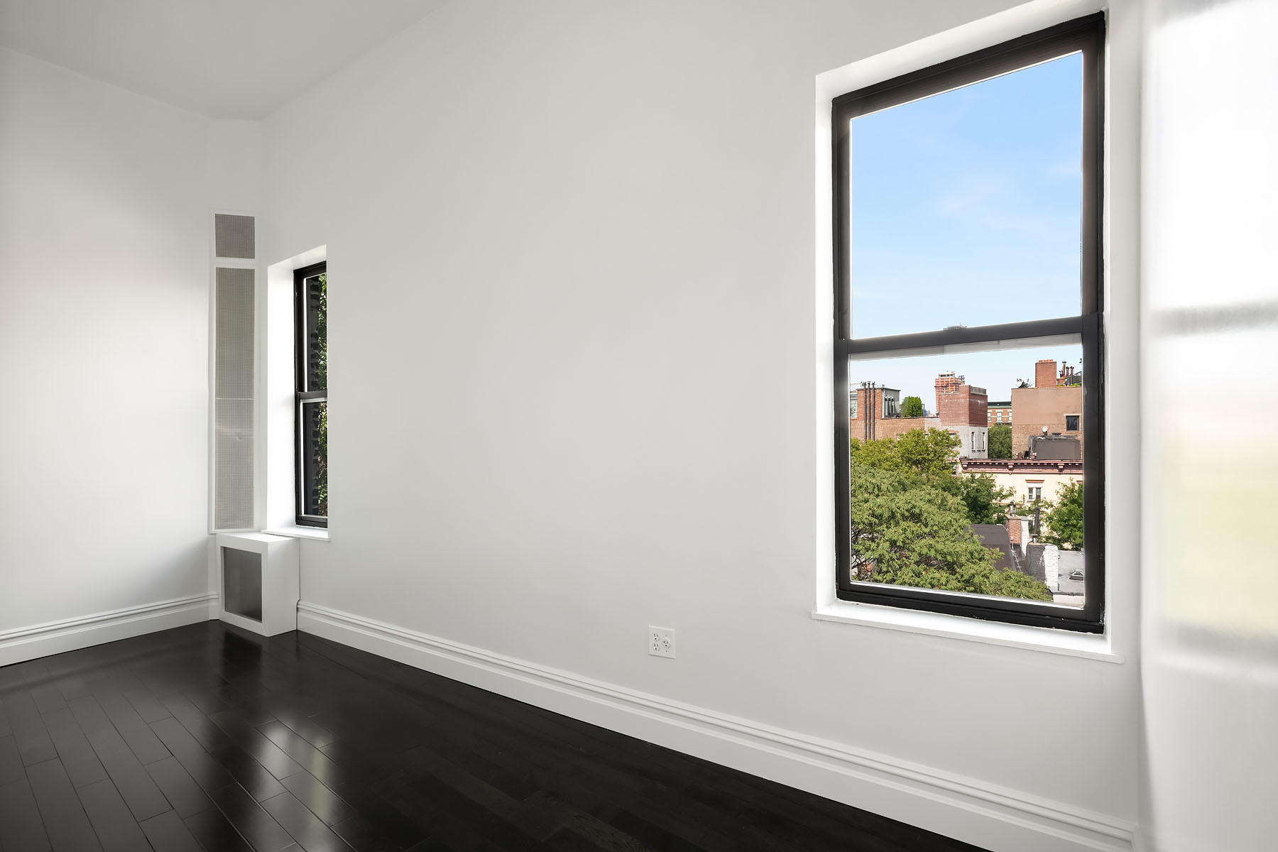 551 Hudson Street, Unit 18 Manhattan, NY 10014 - Photo 2 of 8