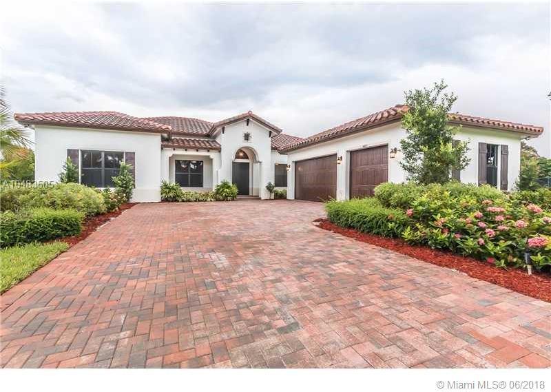 4405 Parkside Road Davie, FL 33328 - Photo 1 of 24 Gallery Image 1