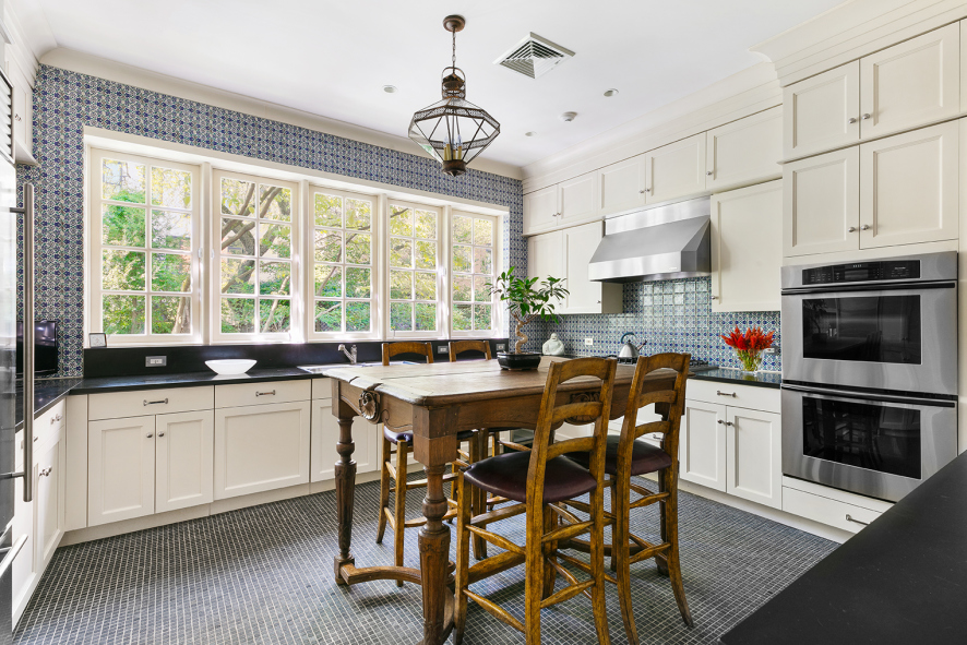 130 East 95th Street Manhattan, NY 10128 - Photo 8 of 23