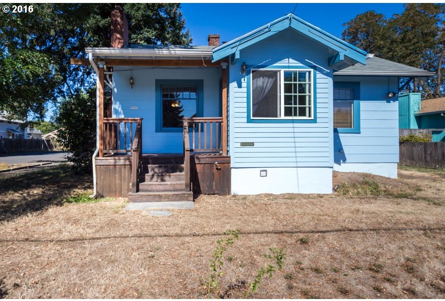 9905 Southeast Reedway Street Portland, OR 97266 - Photo 14 of 18 Gallery Image 14