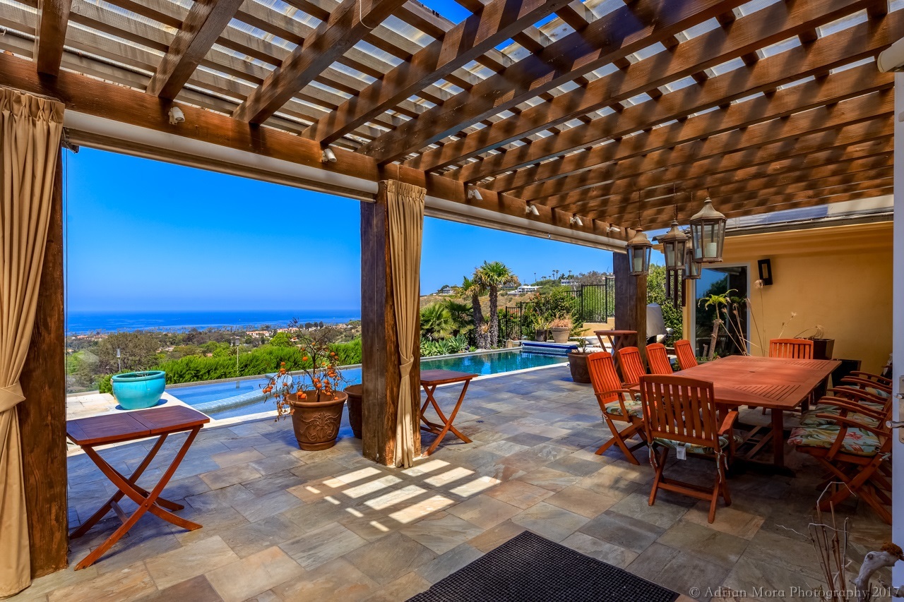 832 La Jolla Rancho Road La Jolla, CA 92037 - Photo 4 of 25