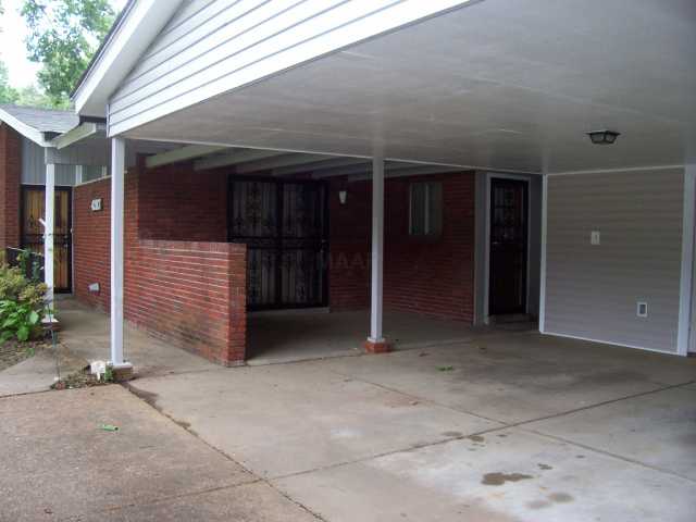 4287 Hillbrook Road Memphis, TN 38109 - Photo 3 of 12 Gallery Image 3