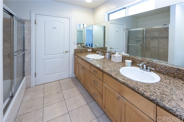 4450 La Barca Drive Tarzana, CA 91356 - Photo 20 of 28