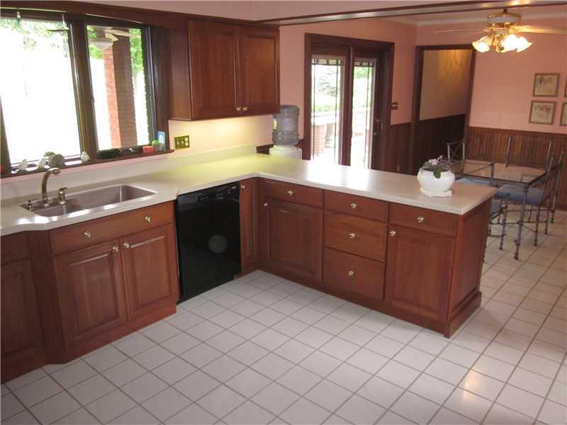 625 South Ridge Road Coal Center, PA 15423 - Photo 5 of 25 Gallery Image 5
