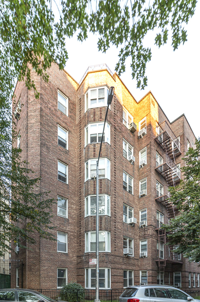 Washington Plaza 73-12 35th Ave, Queens, NY 11372 - Photo 4 of 6