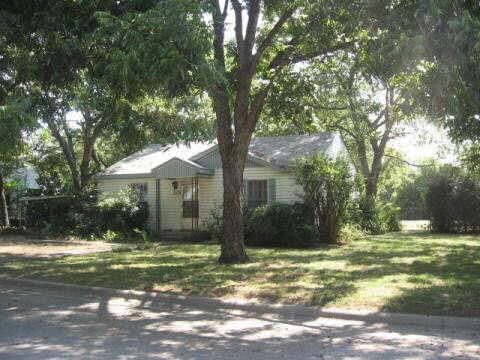 913 McCormick Street Denton, TX 76201 - Photo 1 of 1
