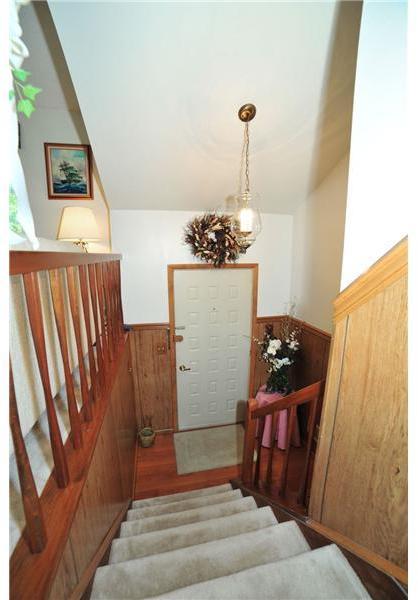 304 Ramsgate Drive Gibsonia, PA 15044 - Photo 17 of 25 Gallery Image 17