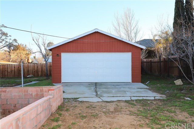 4726 West Ave L12 Lancaster, CA 93536 - Photo 23 of 34