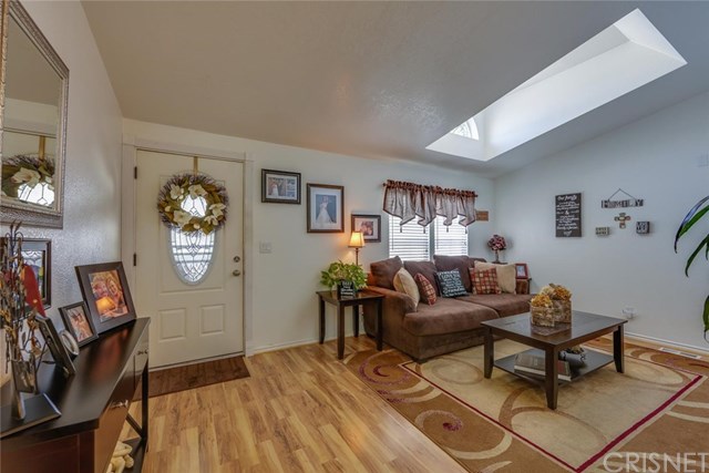 1550 Rory Lane, Unit 71 Simi Valley, CA 93063 - Photo 5 of 28