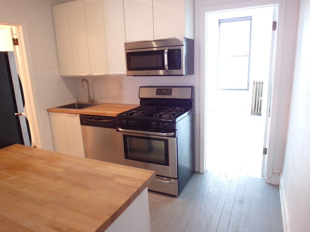 379 Clinton Street, Unit 2 Brooklyn, NY 11231 - Photo 3 of 12