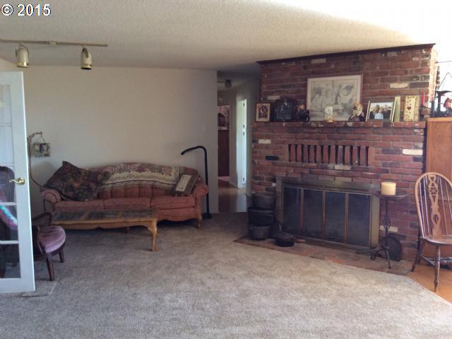 69733 Knight Lane Elgin, OR 97827 - Photo 10 of 30 Gallery Image 10