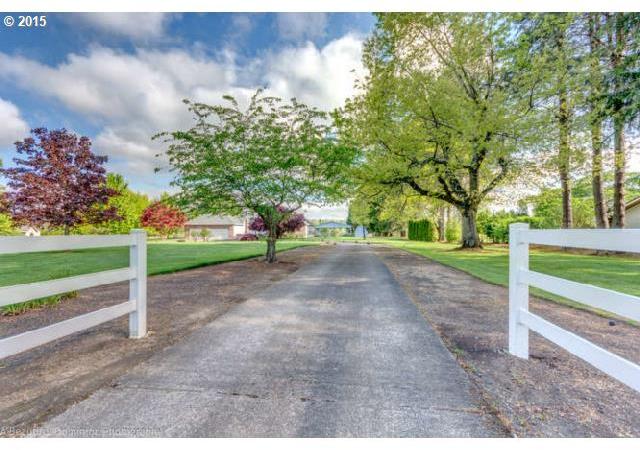 18253 Southeast Cheldelin Road Gresham, OR 97080 - Photo 1 of 16