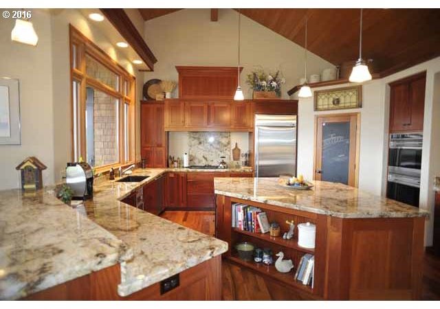 95500 Spirit Ridge Road Gold Beach, OR 97444 - Photo 18 of 32