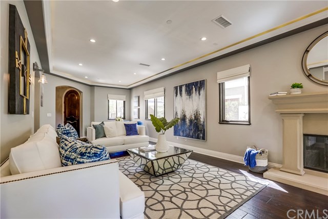 1065 Avenue B Redondo Beach, CA 90277 - Photo 7 of 51