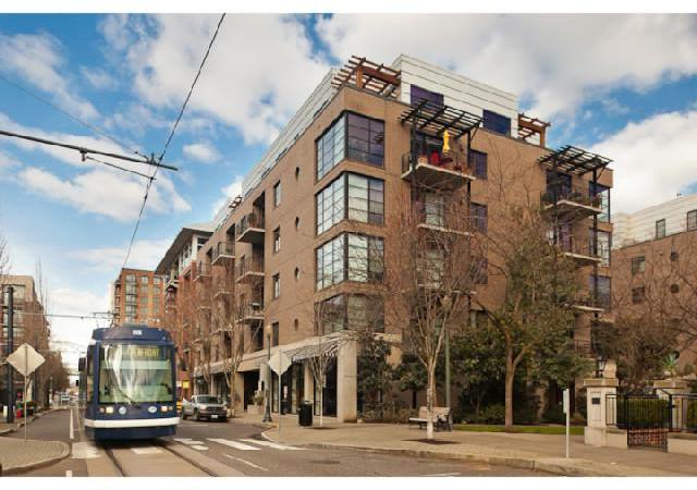 726 Northwest 11th Avenue, Unit 508 Portland, OR 97209 - Photo 12 of 16