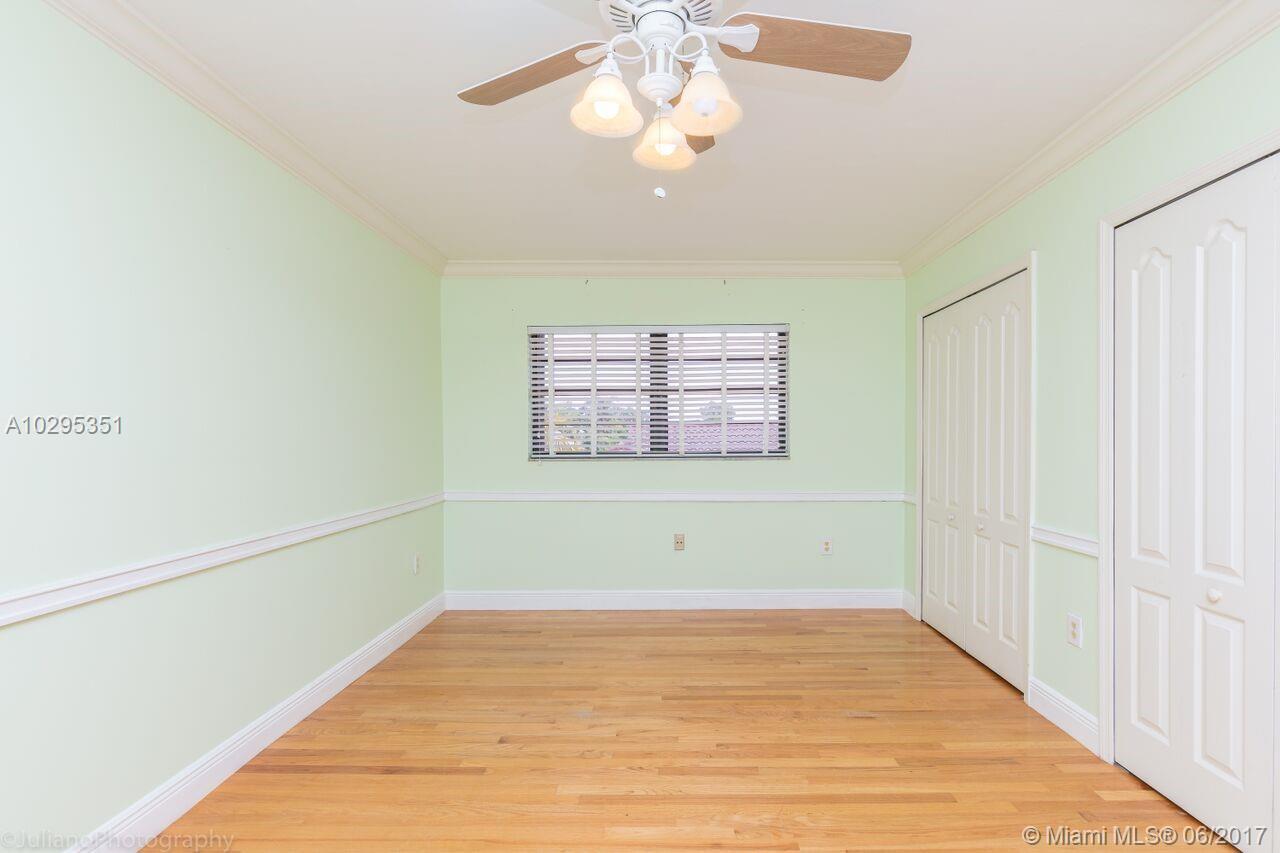 35 Southwest 136th Court Miami, FL 33184 - Photo 29 of 36