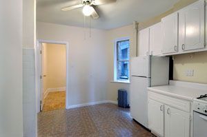 317 East 73rd Street, Unit 4RW Manhattan, NY 10021 - Photo 3 of 6