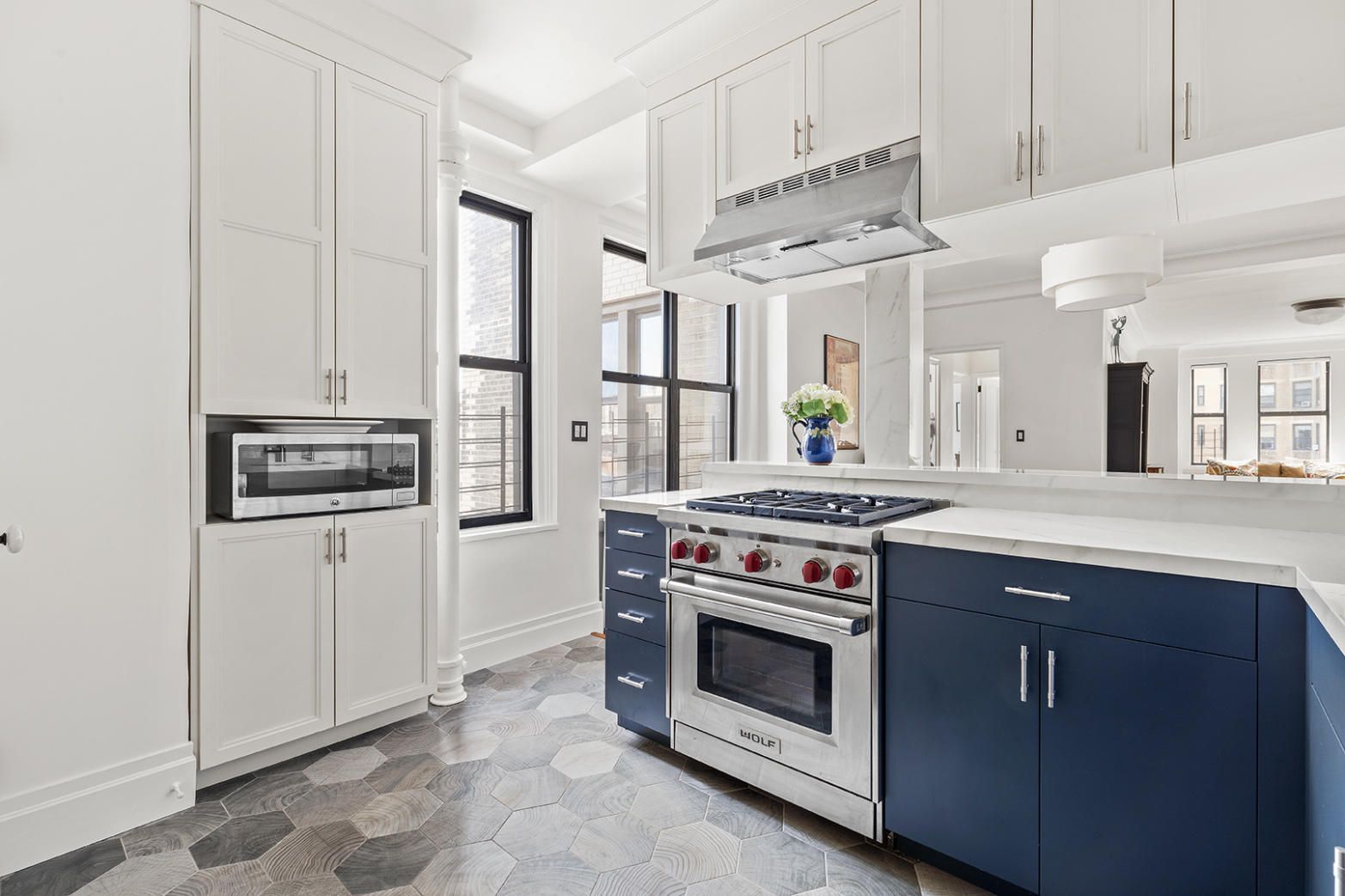 221 West 82nd Street, Unit 7C Manhattan, NY 10024 - Photo 3 of 17