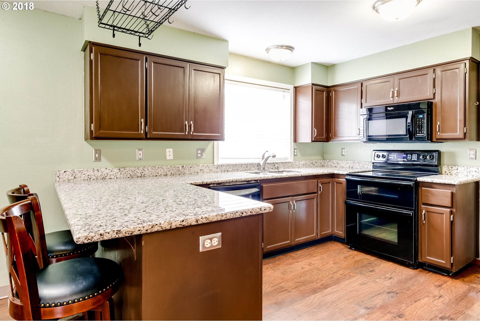 812 South 44th Street Springfield, OR 97478 - Photo 2 of 31