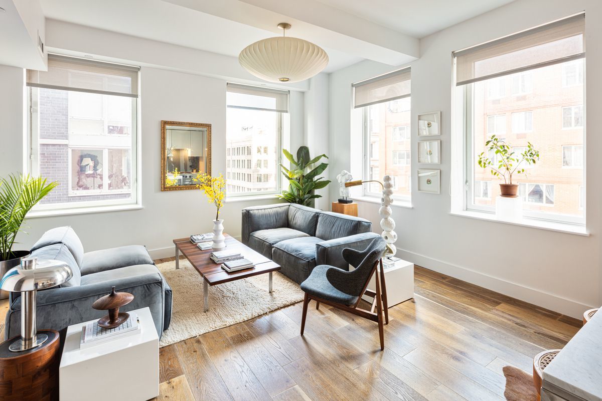 93 Worth Street, Unit 901 Manhattan, NY 10013 - Photo 1 of 8