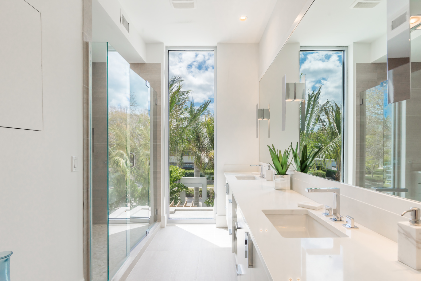 Banyan Corners 335 Banyan Blvd, Naples, FL 34102 - Photo 12 of 21