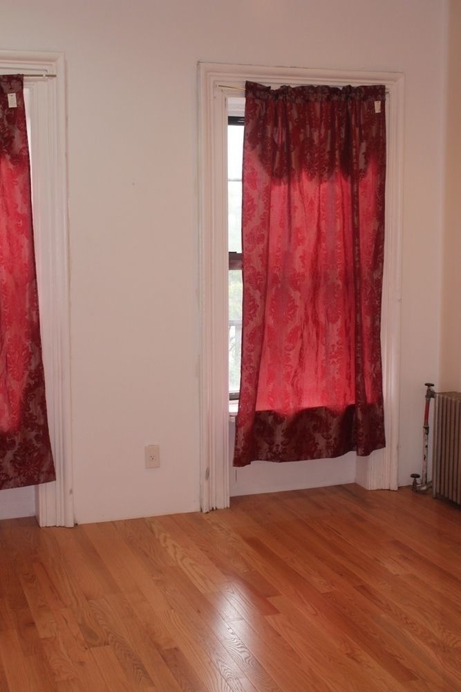 461 Myrtle Avenue, Unit 2A Brooklyn, NY 11205 - Photo 3 of 4