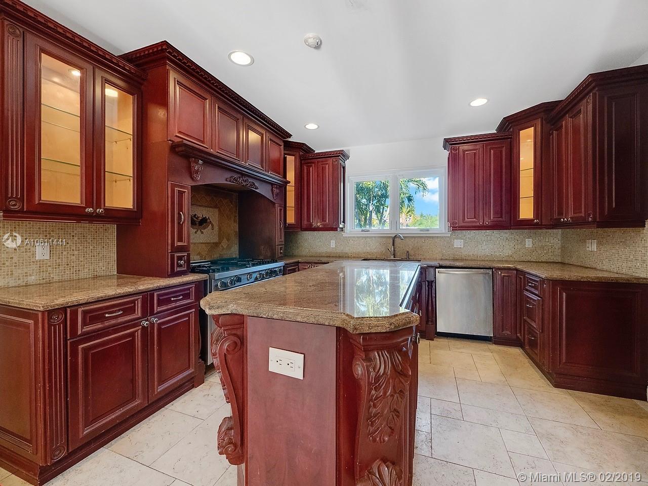 4800 Alton Road Miami Beach, FL 33140 - Photo 7 of 22