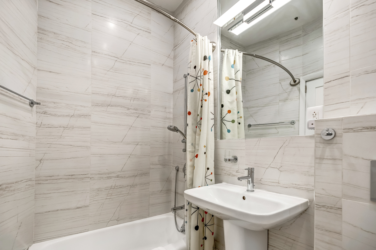 60 Pineapple Street, Unit 4J Brooklyn, NY 11201 - Photo 11 of 13