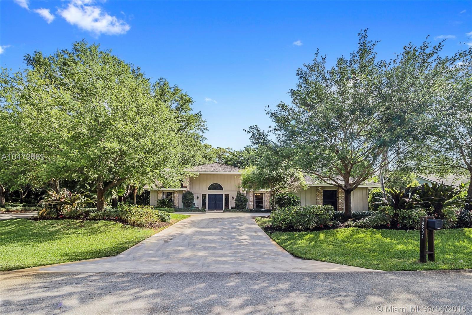 Whispering Trails Jupiter, FL 33458 - Photo 2 of 31