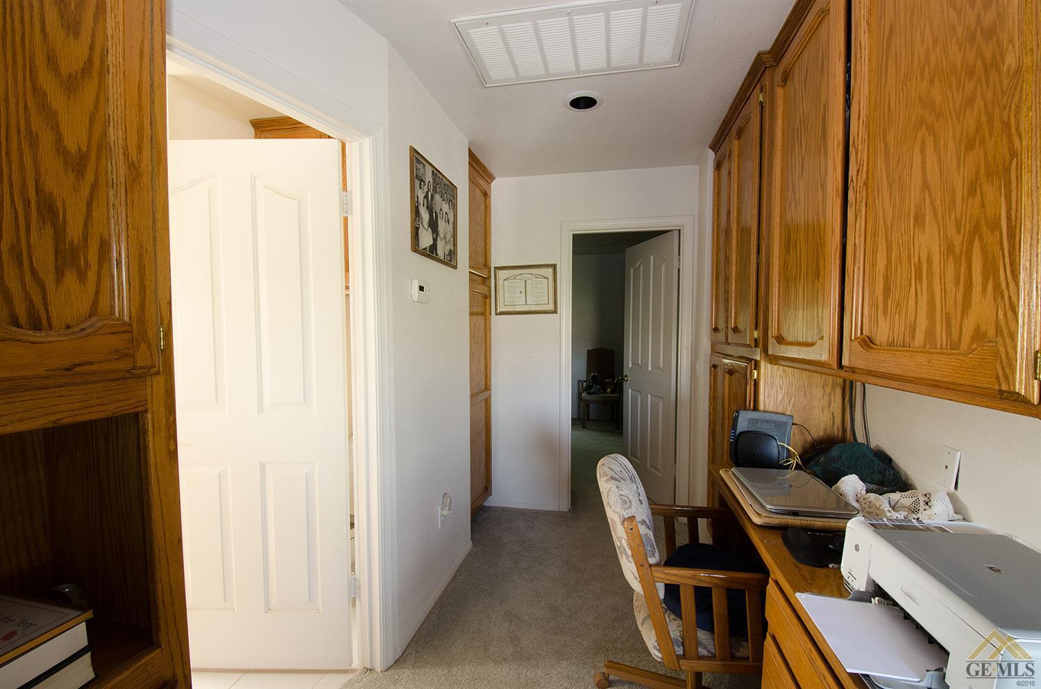 6905 Lindsay Road Bakersfield, CA 93313 - Photo 26 of 36 Gallery Image 26