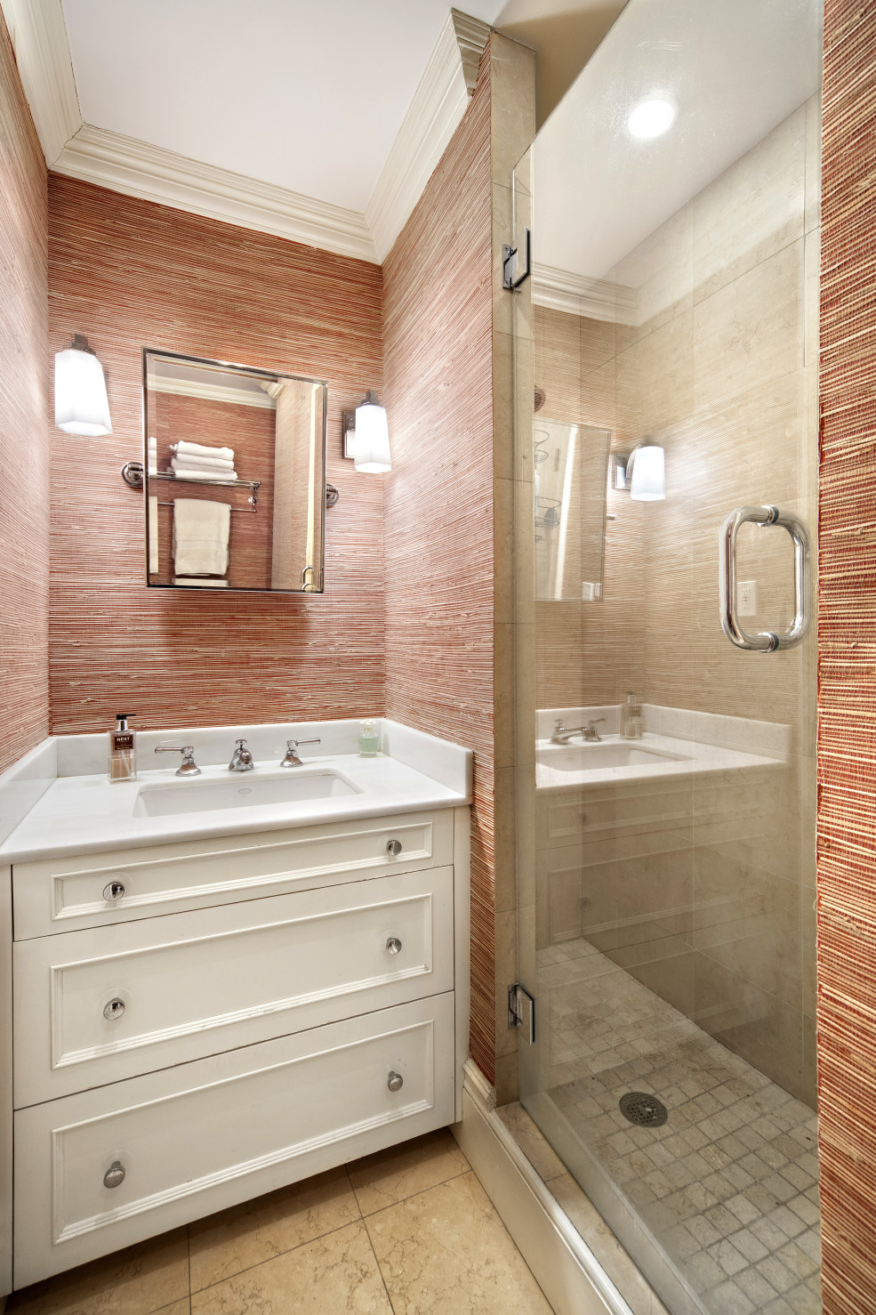 135 West 58th Street, Unit 5B Manhattan, NY 10019 - Photo 5 of 7