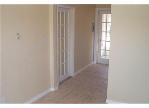 Miramar Isles Miramar, FL 33023 - Photo 3 of 10